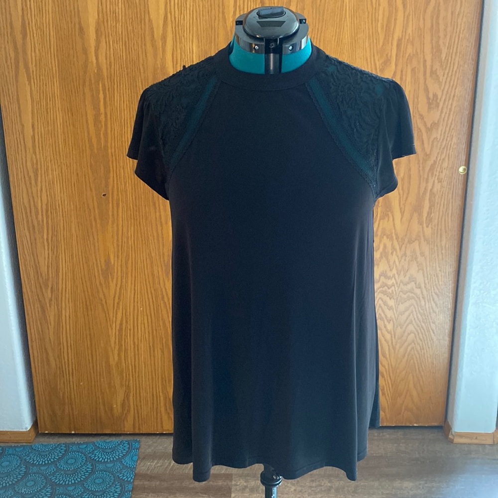 Elegant Black Lace Women's Top